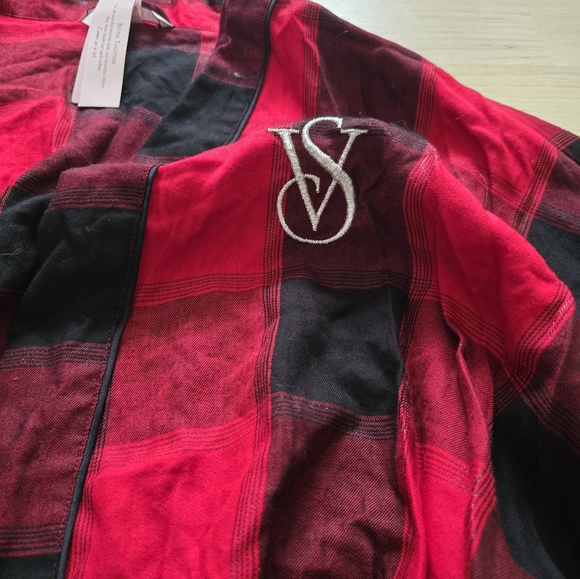 Victoria's Secret Matching Robe And Pajama Pants Size M/L NWT - Picture 3 of 16